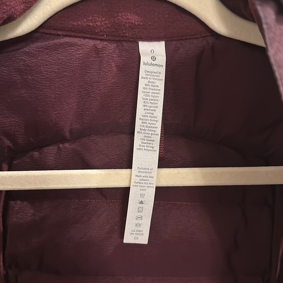 lululemon “running down for it all vest” - Picture 3 of 5